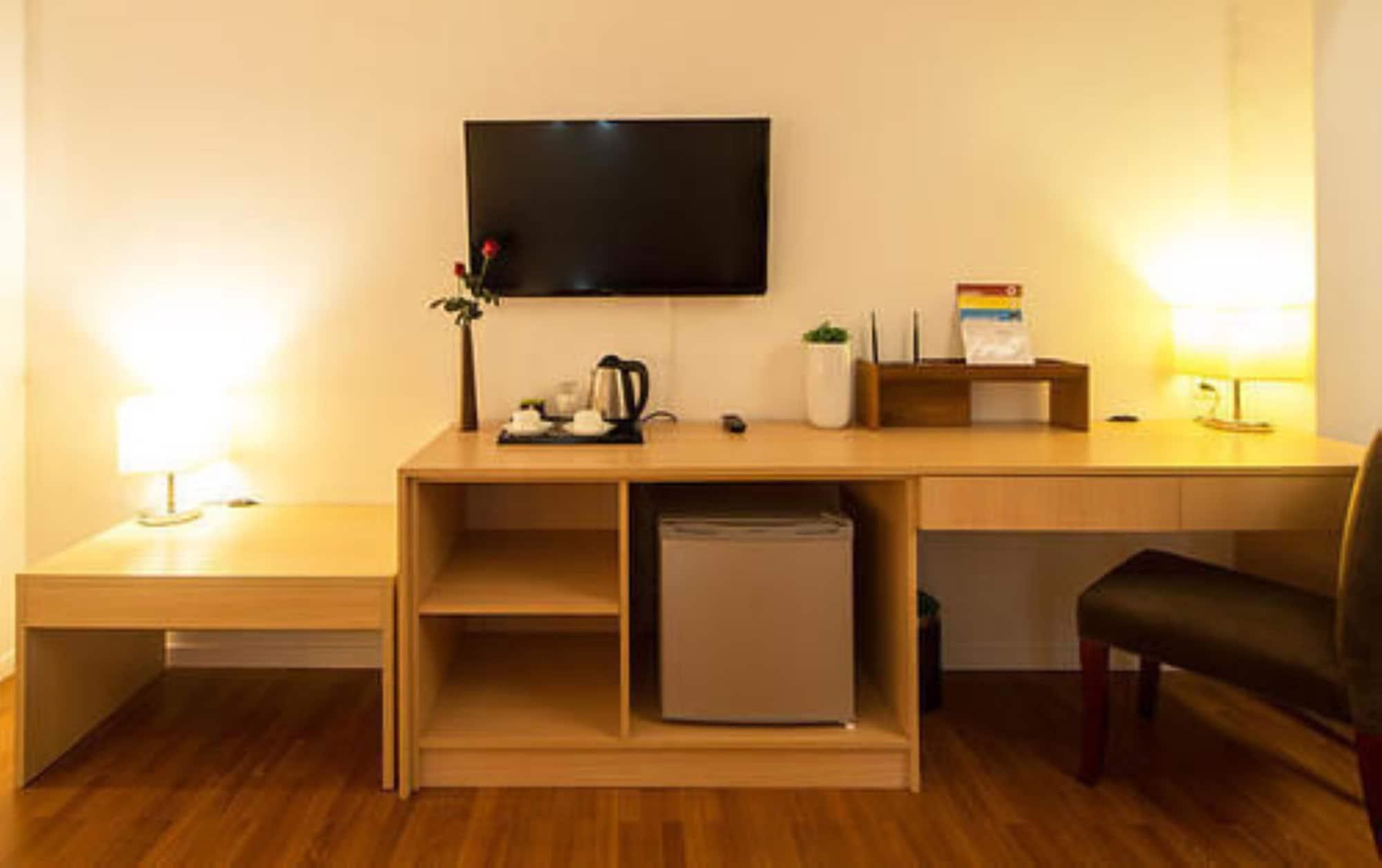 Wyne Hotel Rangun Kültér fotó