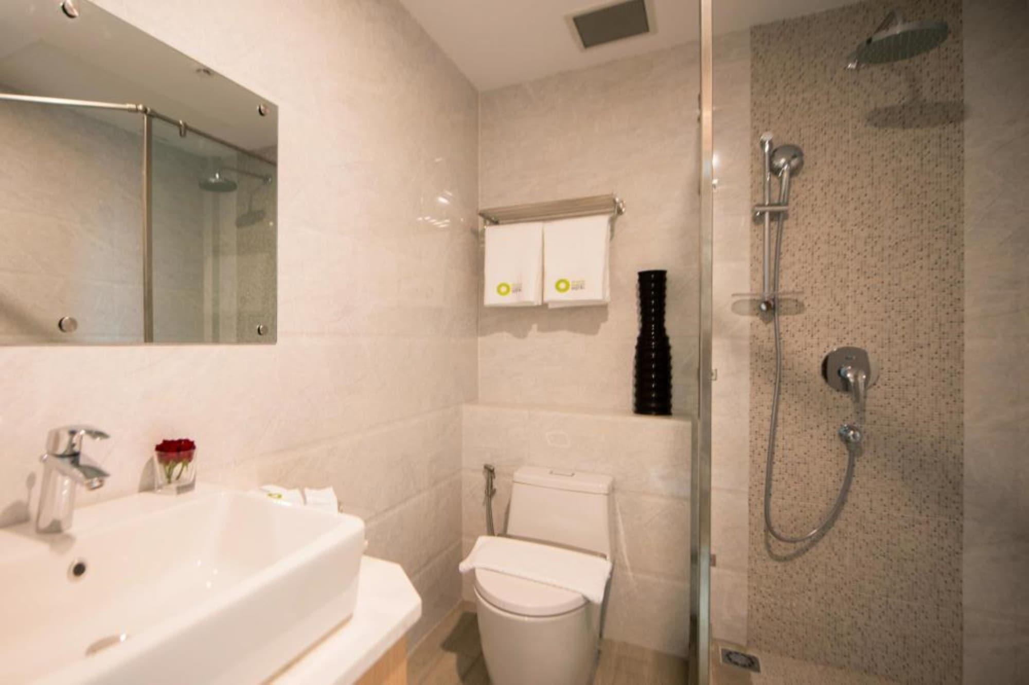 Wyne Hotel Rangun Kültér fotó