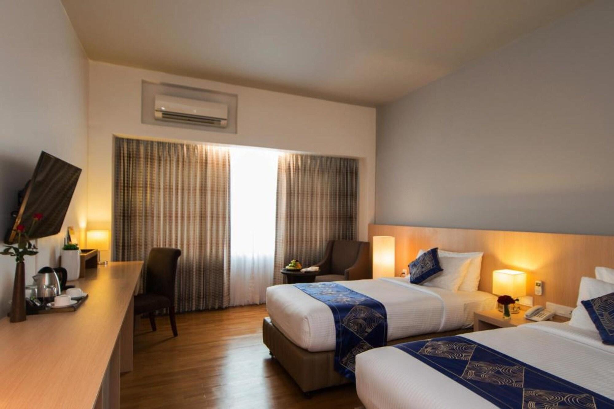 Wyne Hotel Rangun Kültér fotó