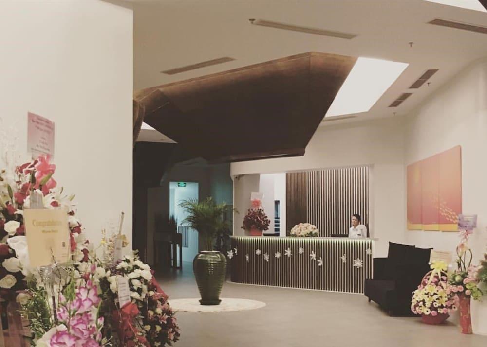 Wyne Hotel Rangun Kültér fotó